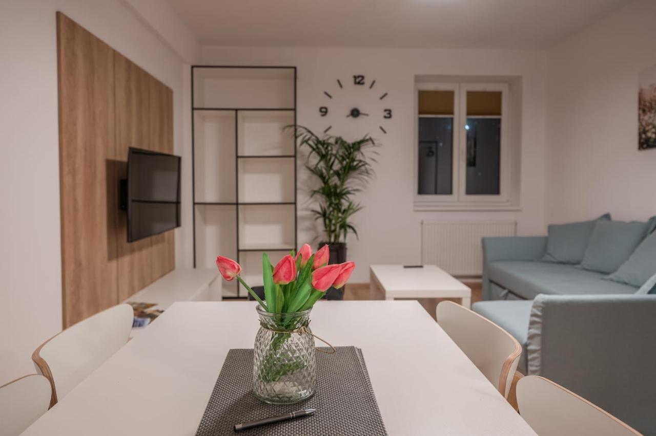 Apartman Claudia - Rezidence K Lanovce Jáchymov Kültér fotó